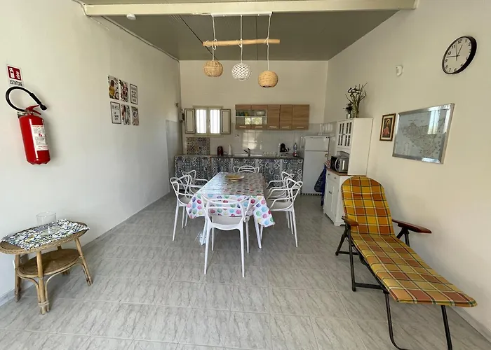 Ecuba House