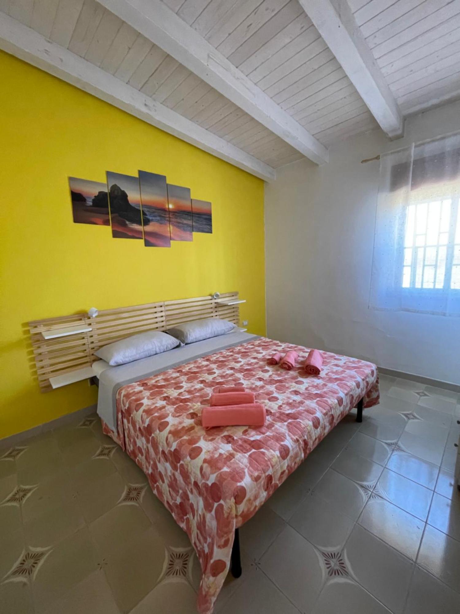 Ecuba House Holiday home *